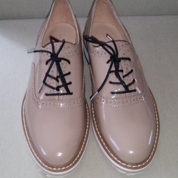 Zara Woman tan patent platform Oxford lace up shoes EUC - Picture 3 of 6